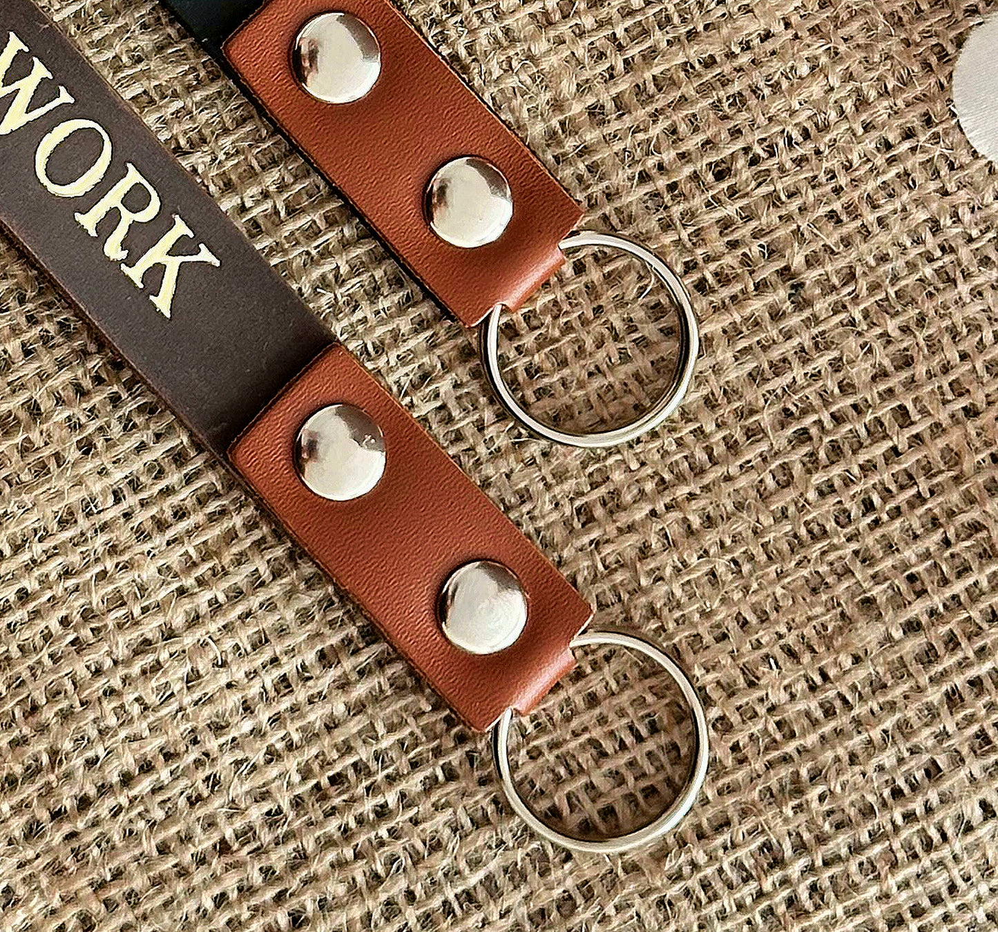 Porte-clés en cuir personnalisé avec nom