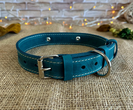 Lightweight yet tough leather pet collar