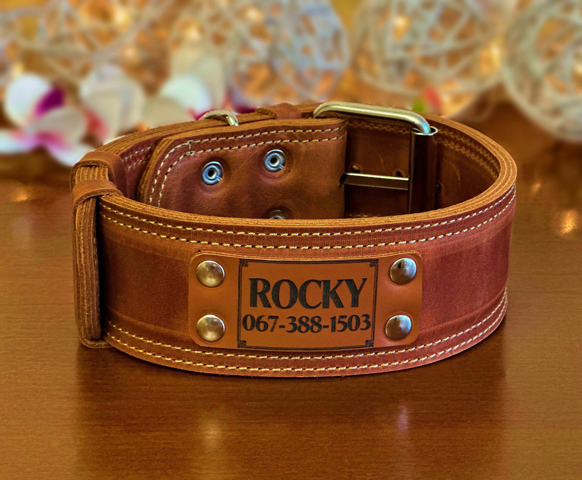 brown leather dog collar