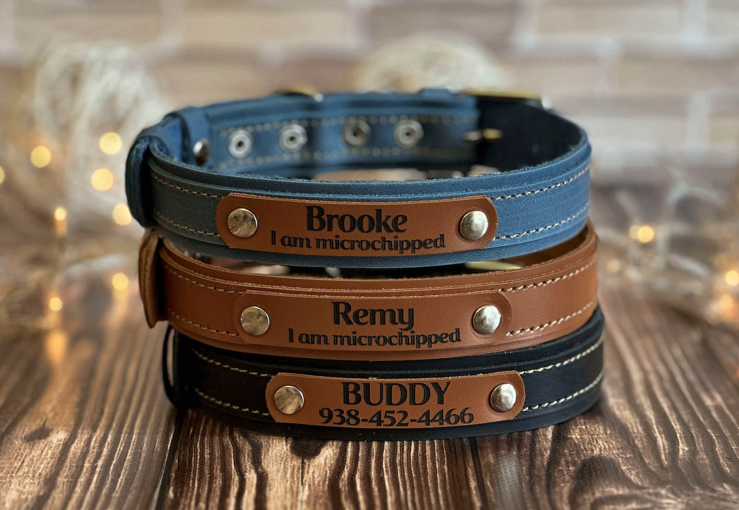 Light blue leather dog collar with personalized engraving