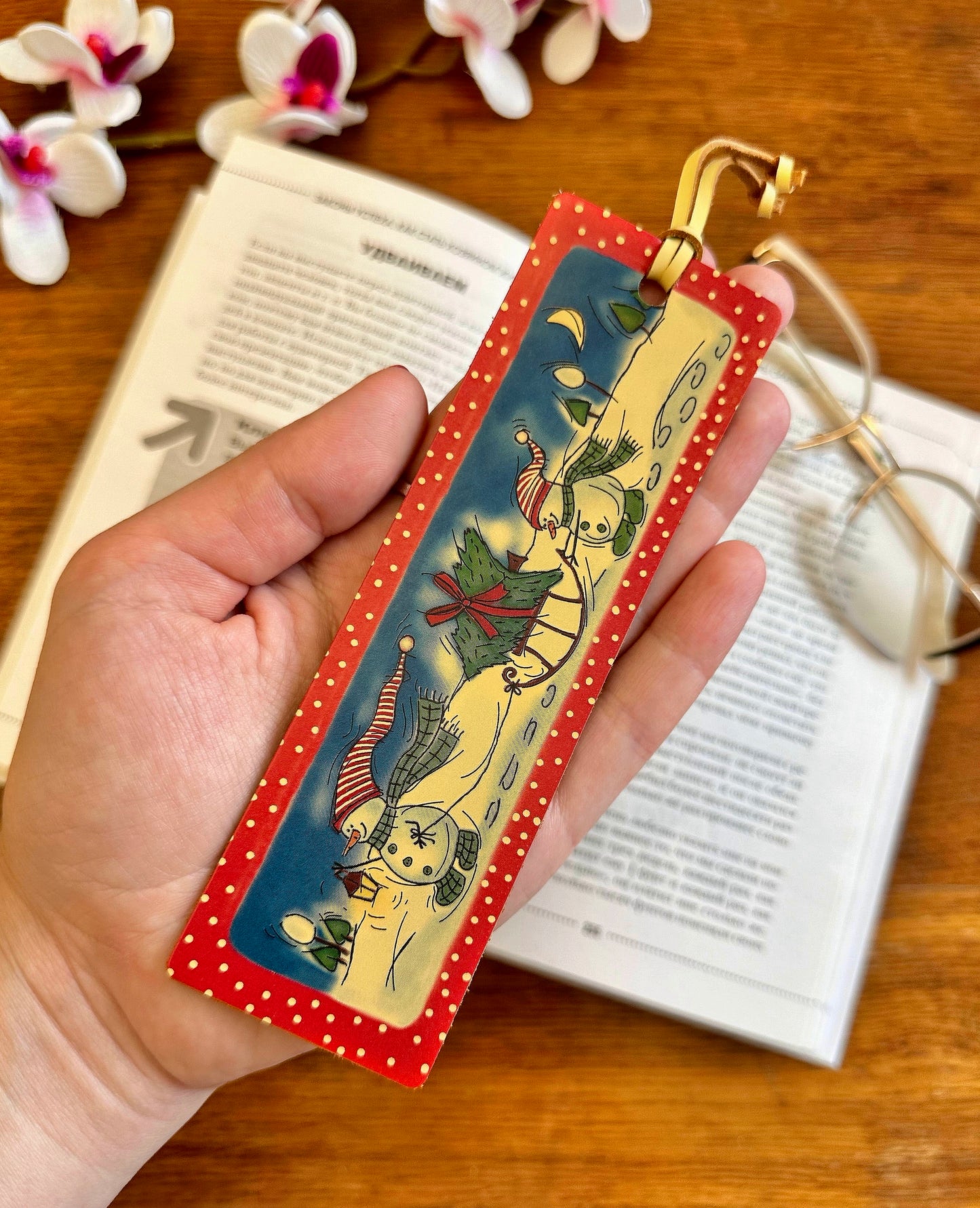 Engraved leather bookmark with custom text, perfect for reading enthusiasts who value both style and personalization