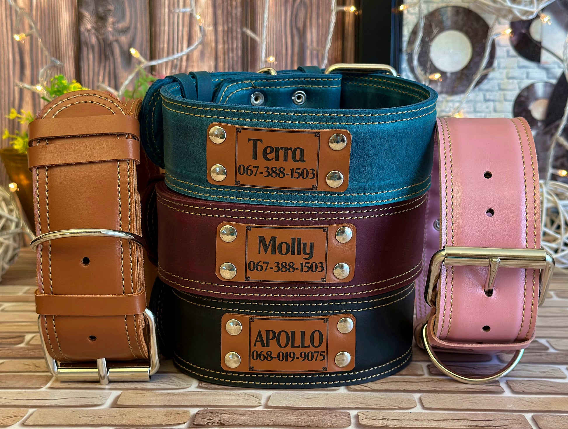 High-end personalized leather dog collar, customizable with name engraving, designed for durability and elegance.