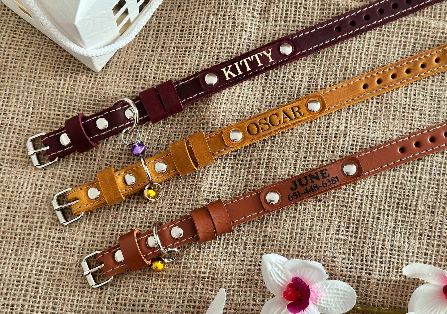 Leather cat collar with ID tag, perfect for stylish and safe pets.