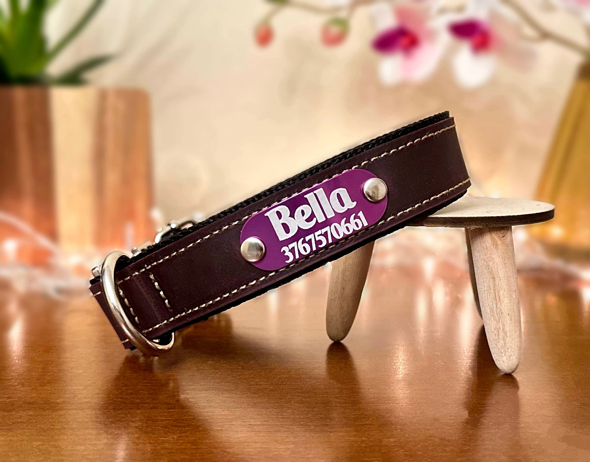 quick-release collar marsala