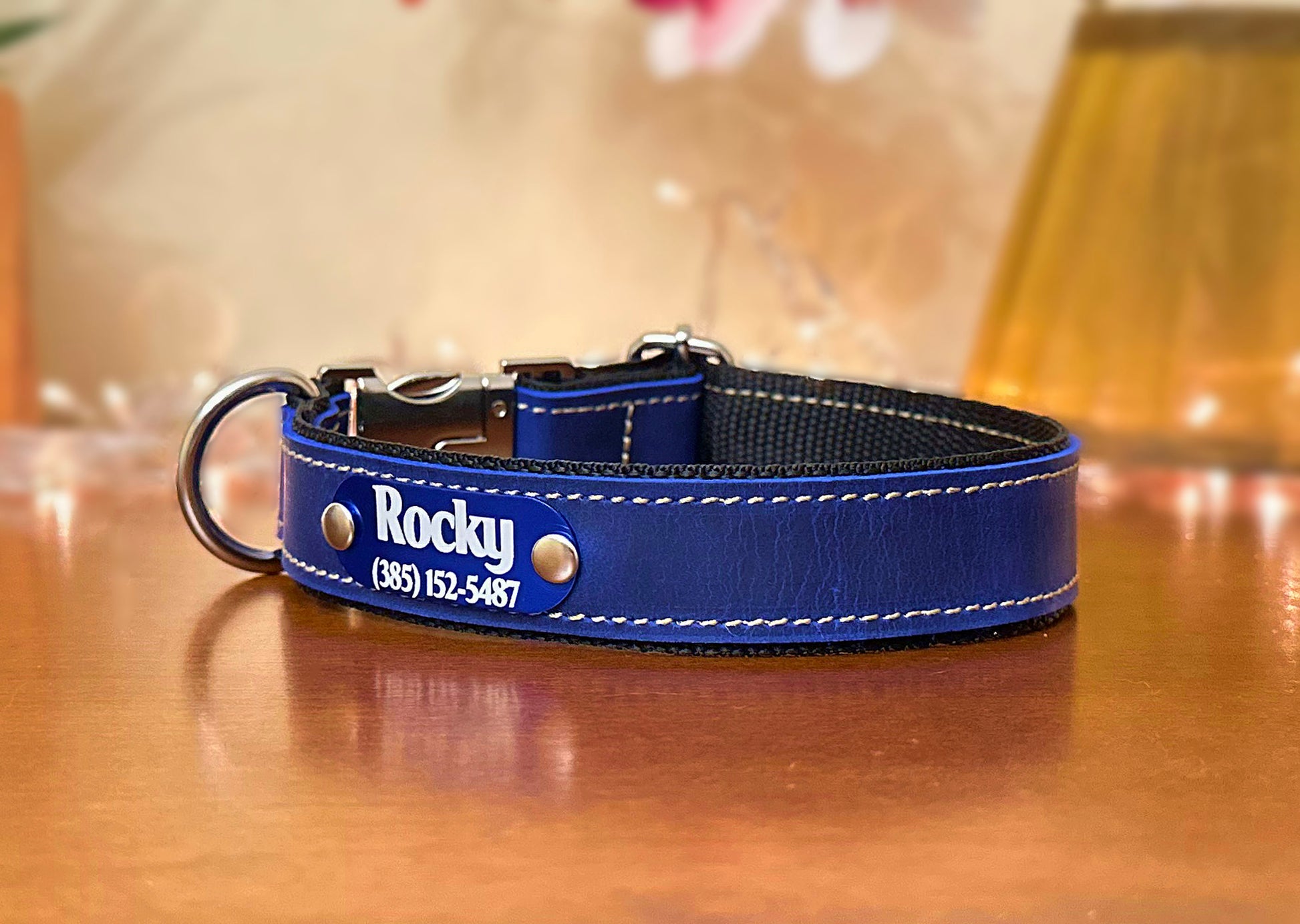 quick-release collar with leather and ribbon with name